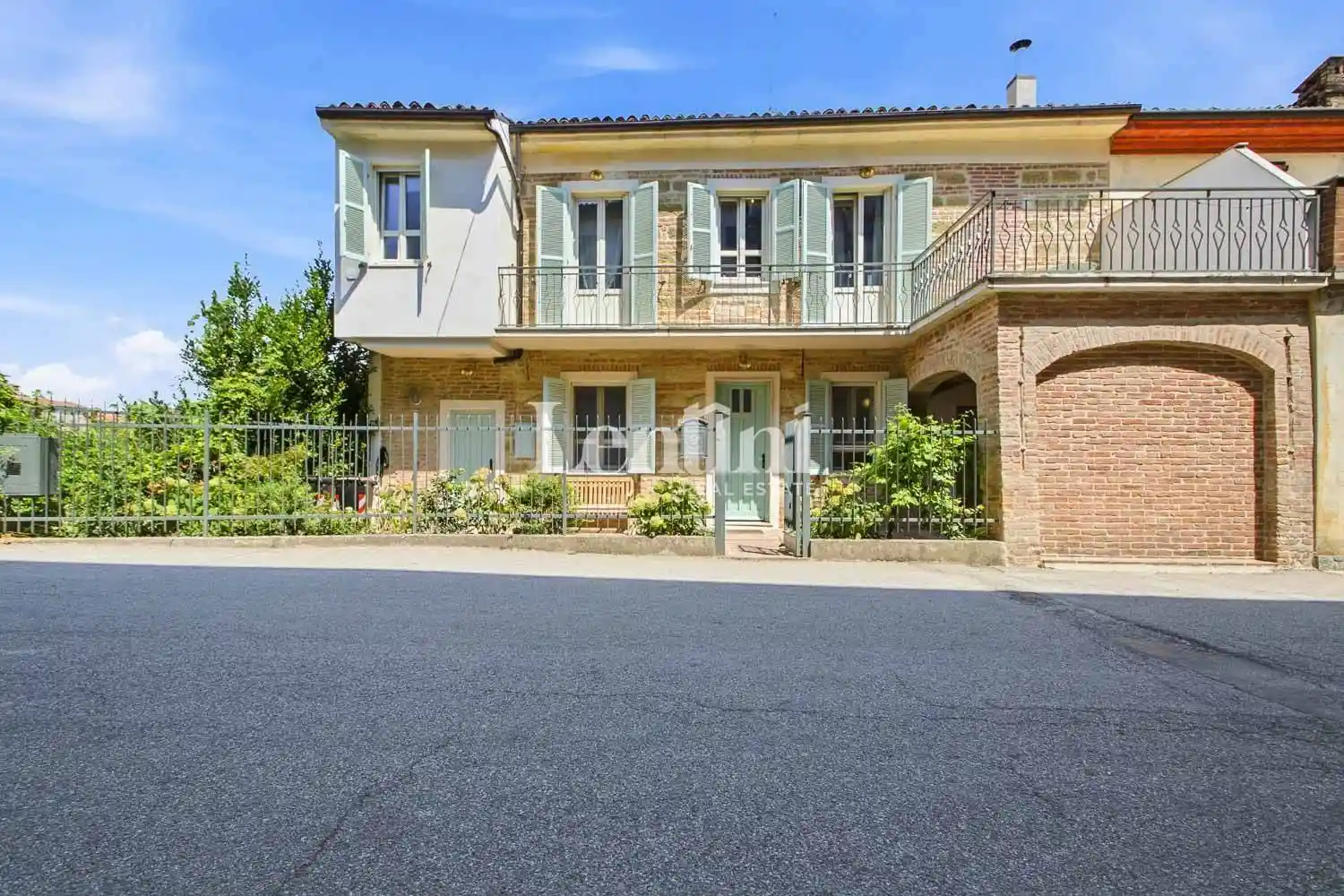 Villa in vendita a Camagna Monferrato