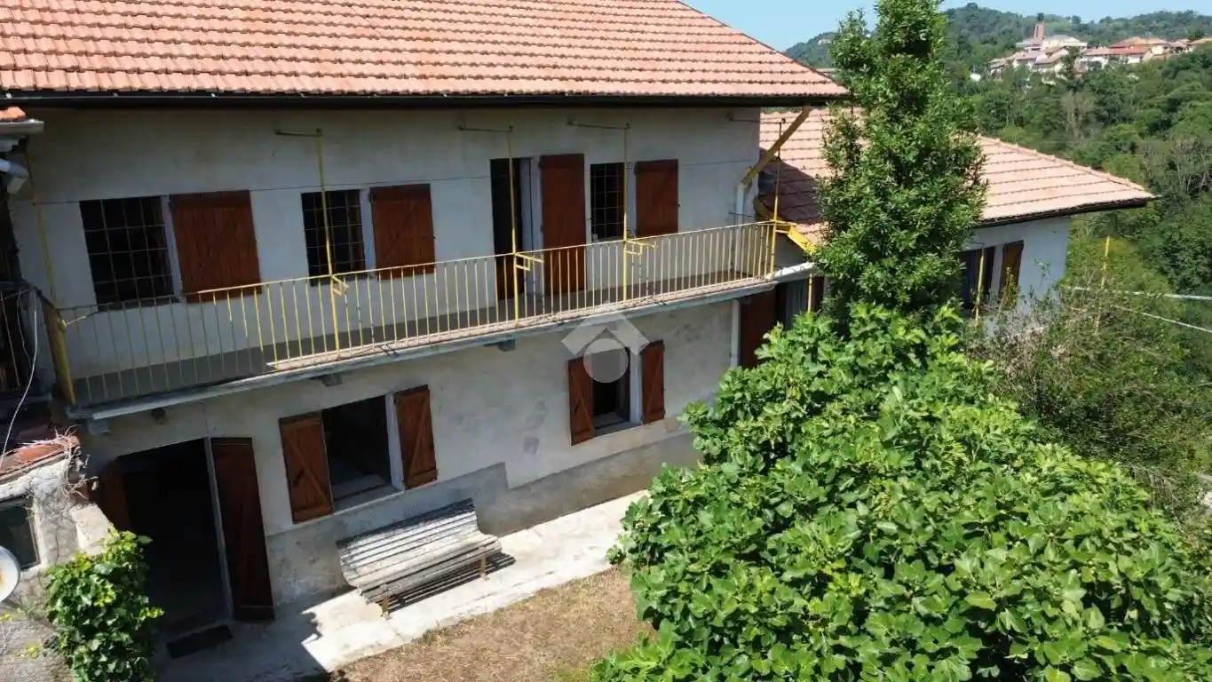 Rustico - Casale in vendita a Strona