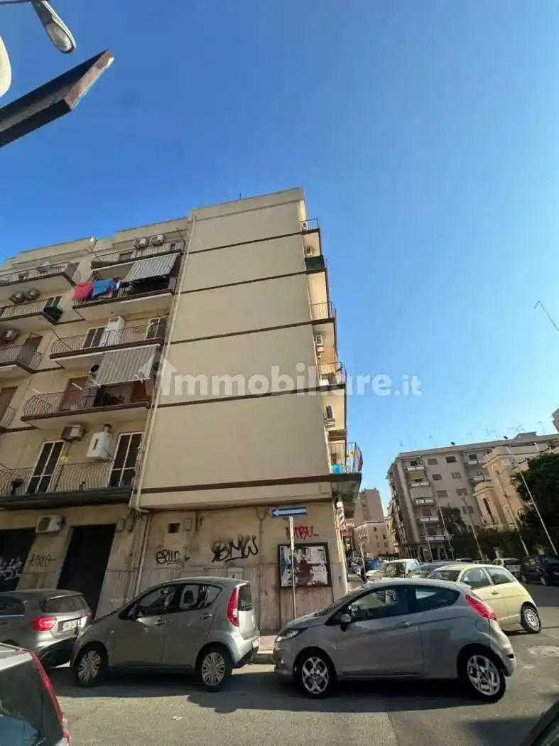 Appartamento in vendita a Taranto