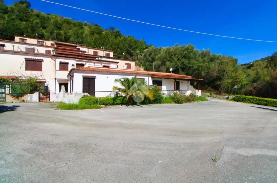Appartamento in vendita a Centola