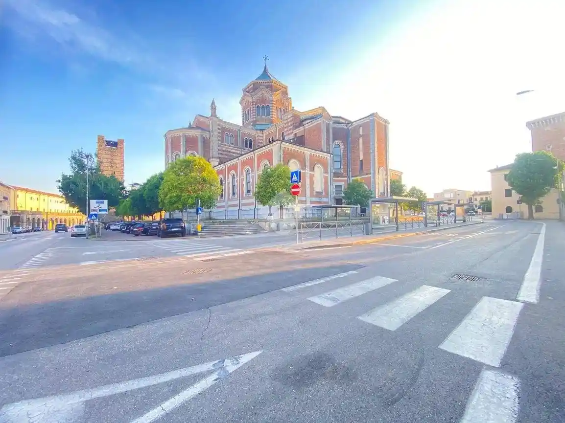 Appartamento in vendita a Lonigo