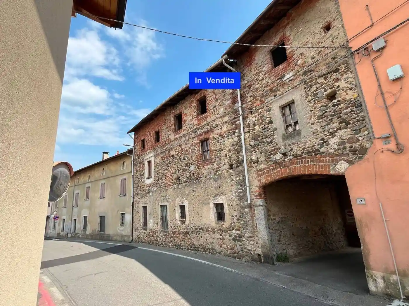 Casa indipendente in vendita a Gattico-Veruno