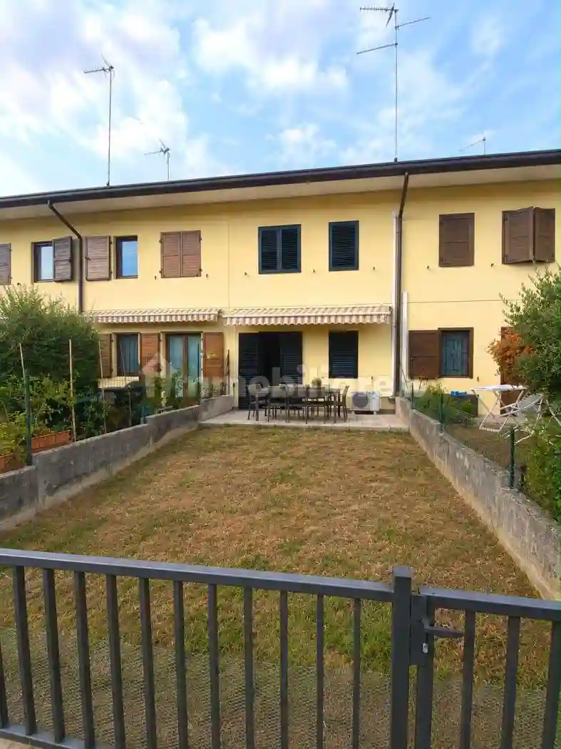 Villetta a schiera - foto 2