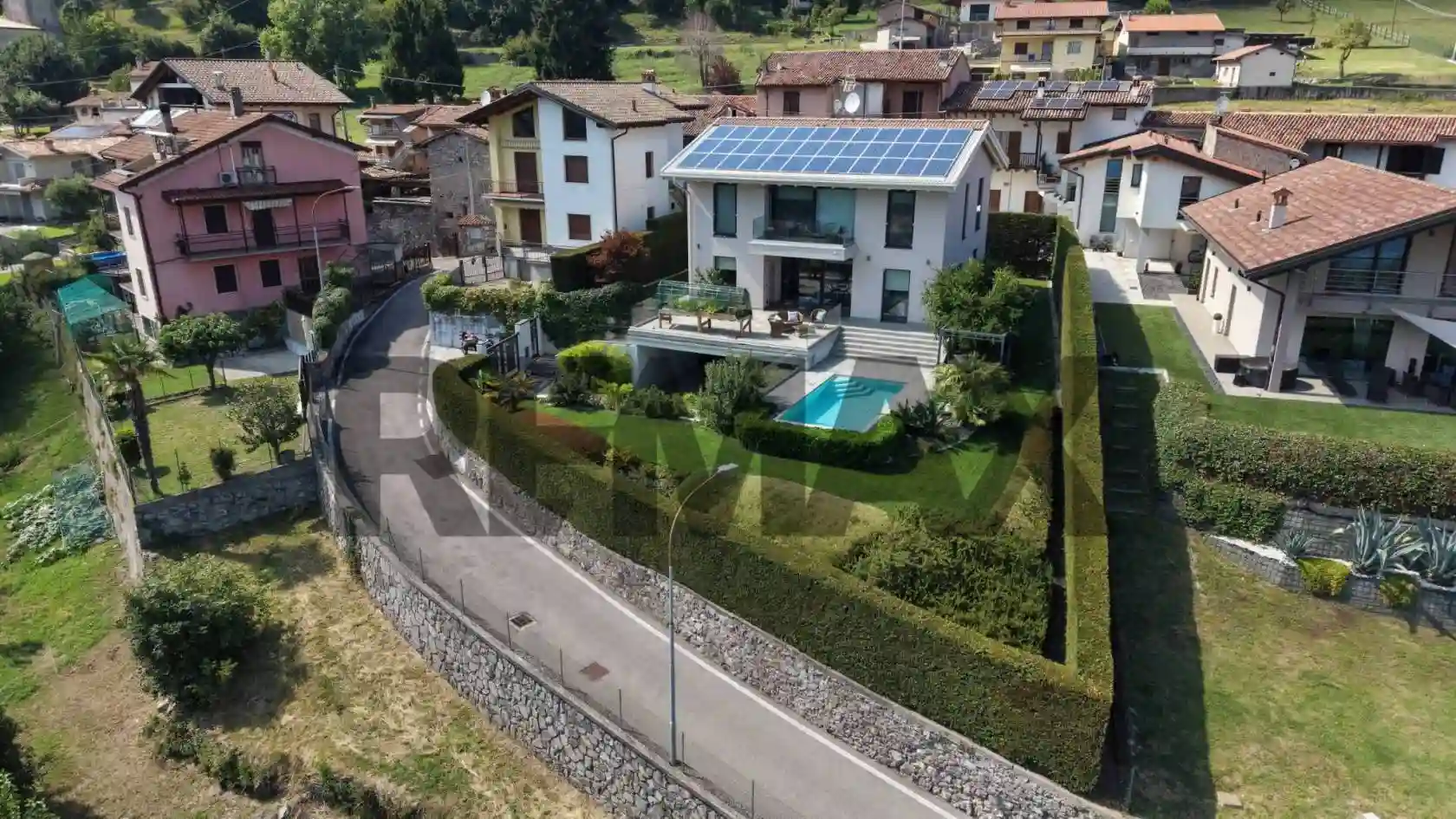 Villa - foto 2