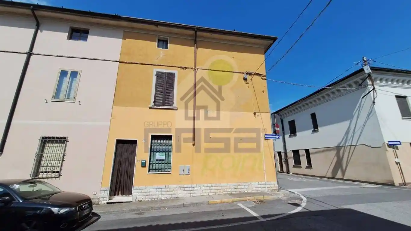 Casa indipendente in vendita a Seniga