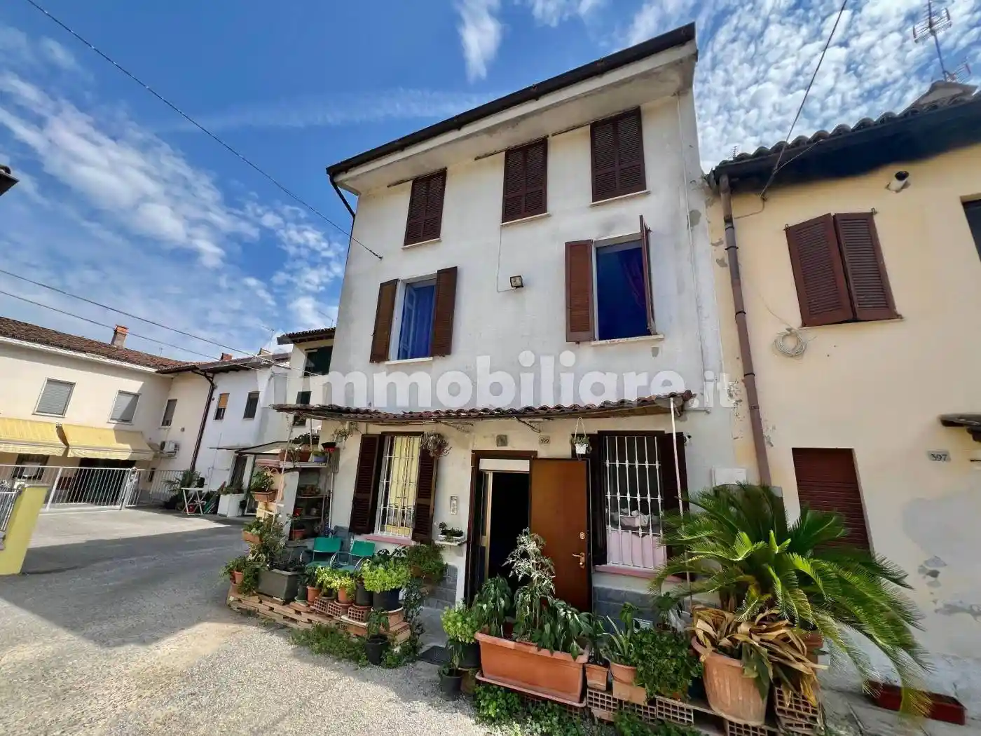 Casa indipendente in vendita a Chignolo Po