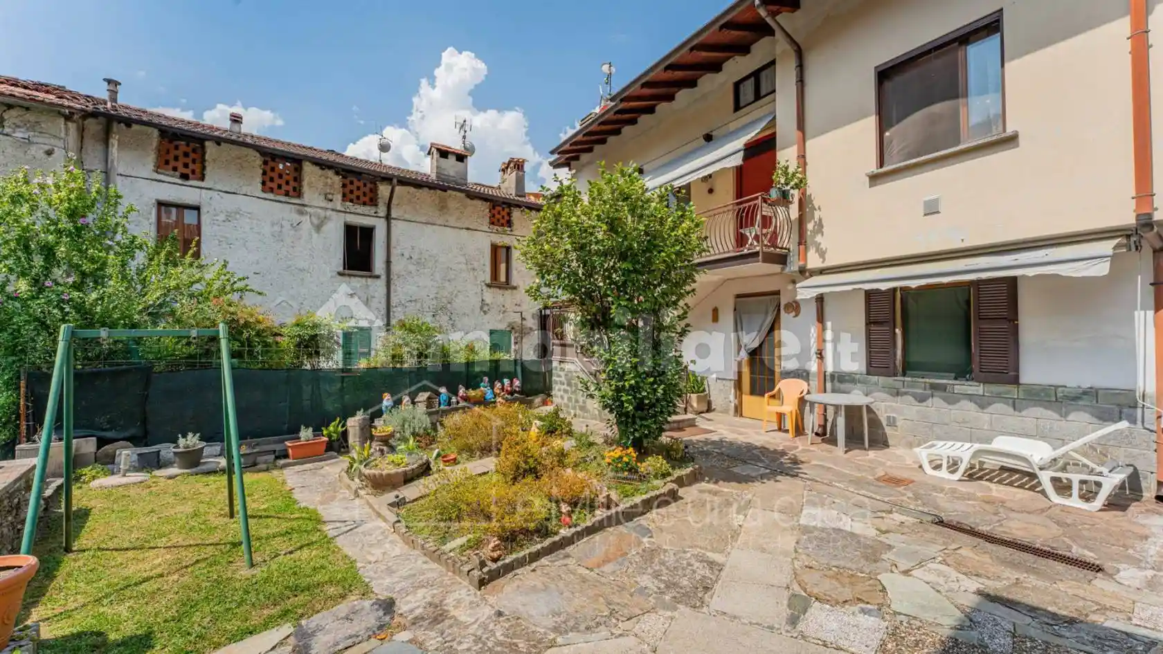 Casa indipendente in vendita a Colico