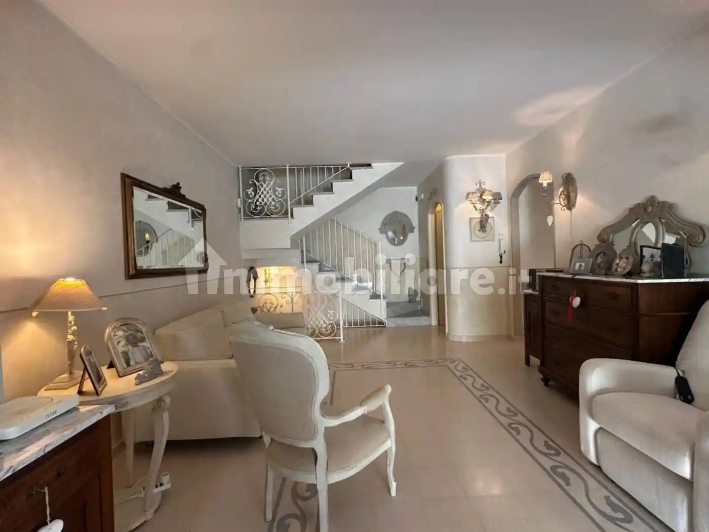 Villa in vendita a Viareggio
