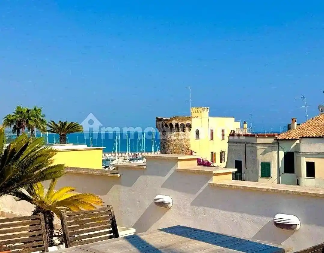 Attico - Mansarda in affitto a Nettuno