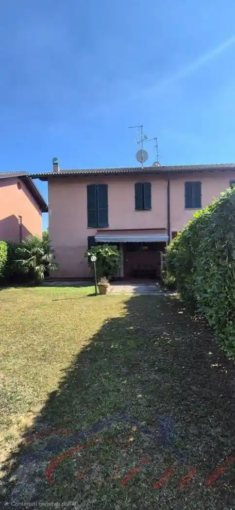 Villetta a schiera in vendita a Bosisio Parini