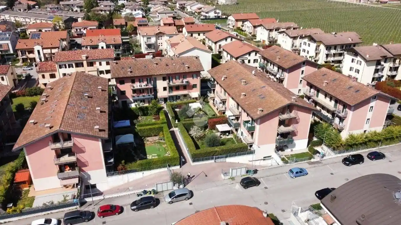 Appartamento in vendita a Lavagno