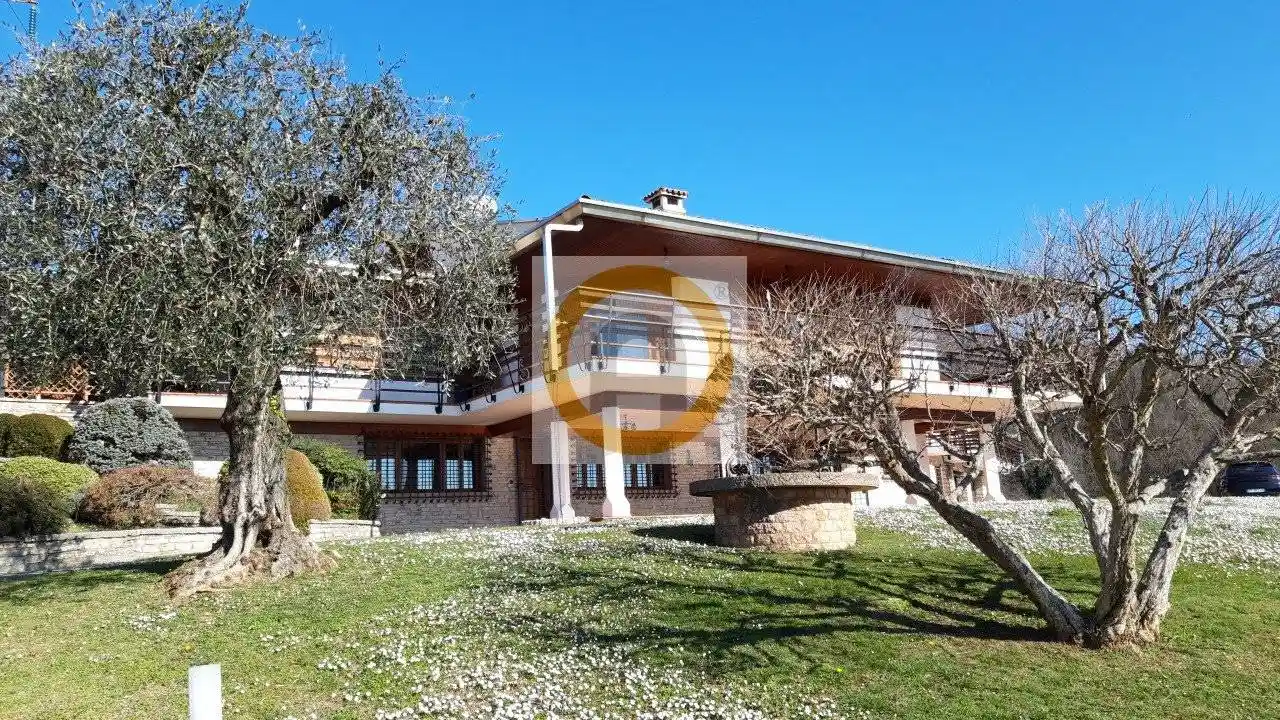 Villa in vendita a Pederobba