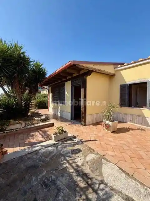 Villa in vendita a Pomezia