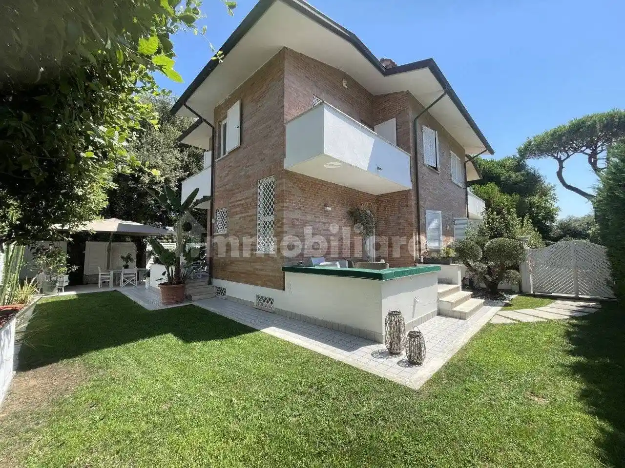 Villa in vendita a Pietrasanta