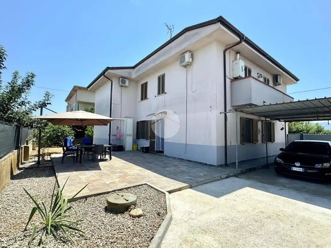 Villa in vendita a Corigliano-Rossano