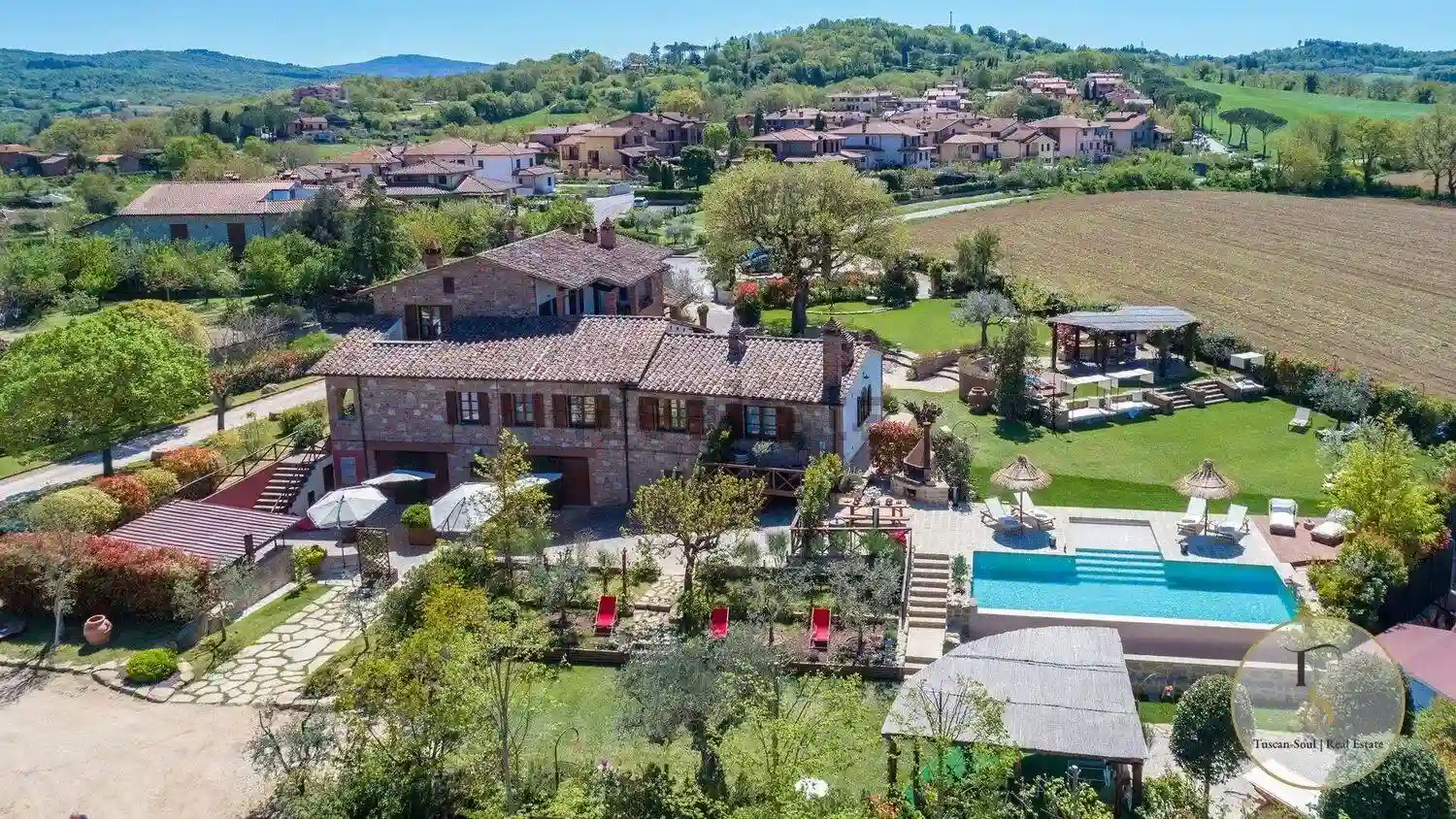 Villa - foto 2