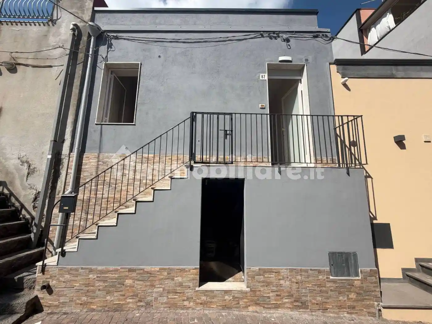 Casa indipendente in vendita a Aci Castello