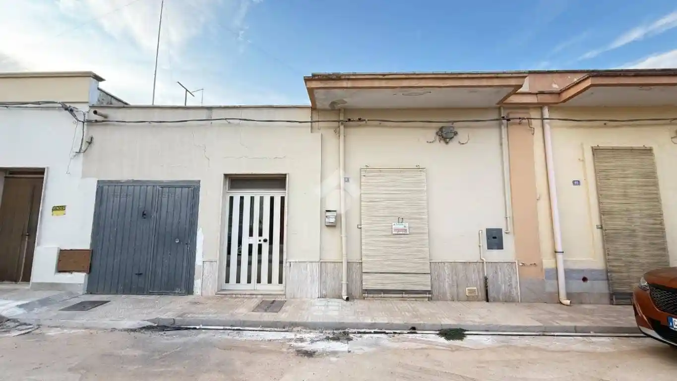 Casa indipendente in vendita a San Michele Salentino