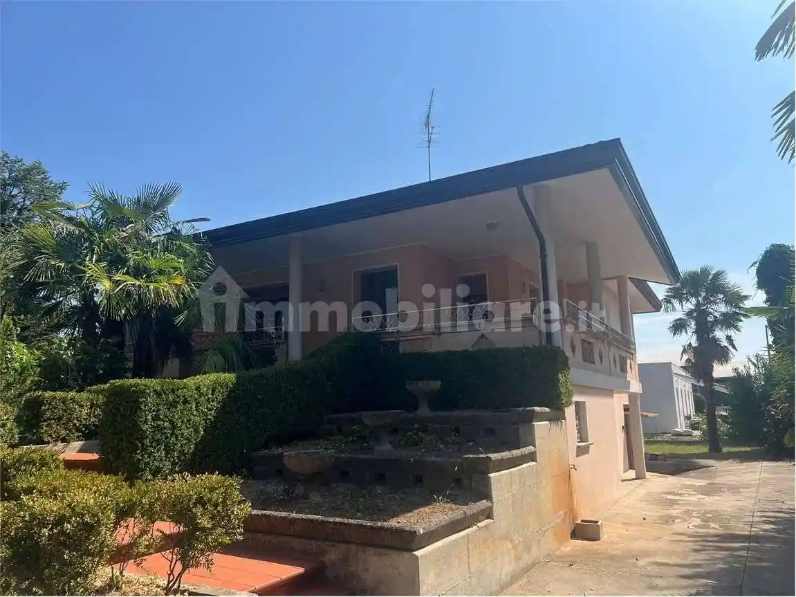 Casa indipendente in vendita a Torre di Mosto