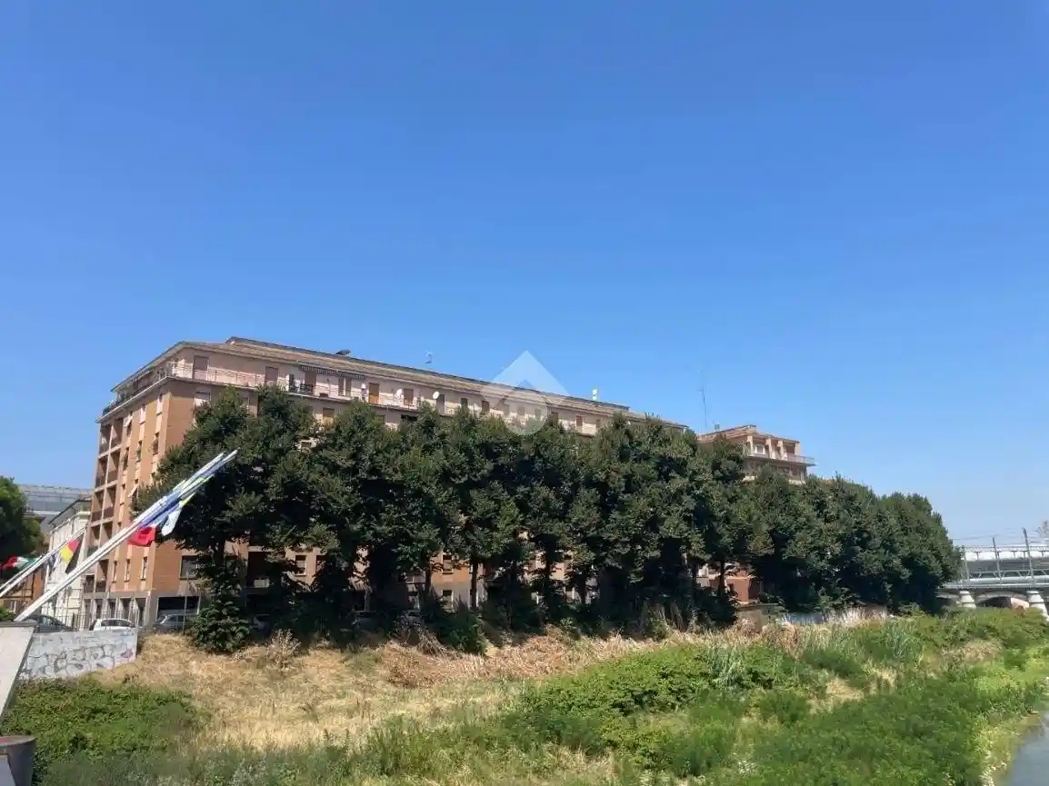 Appartamento in vendita a Parma