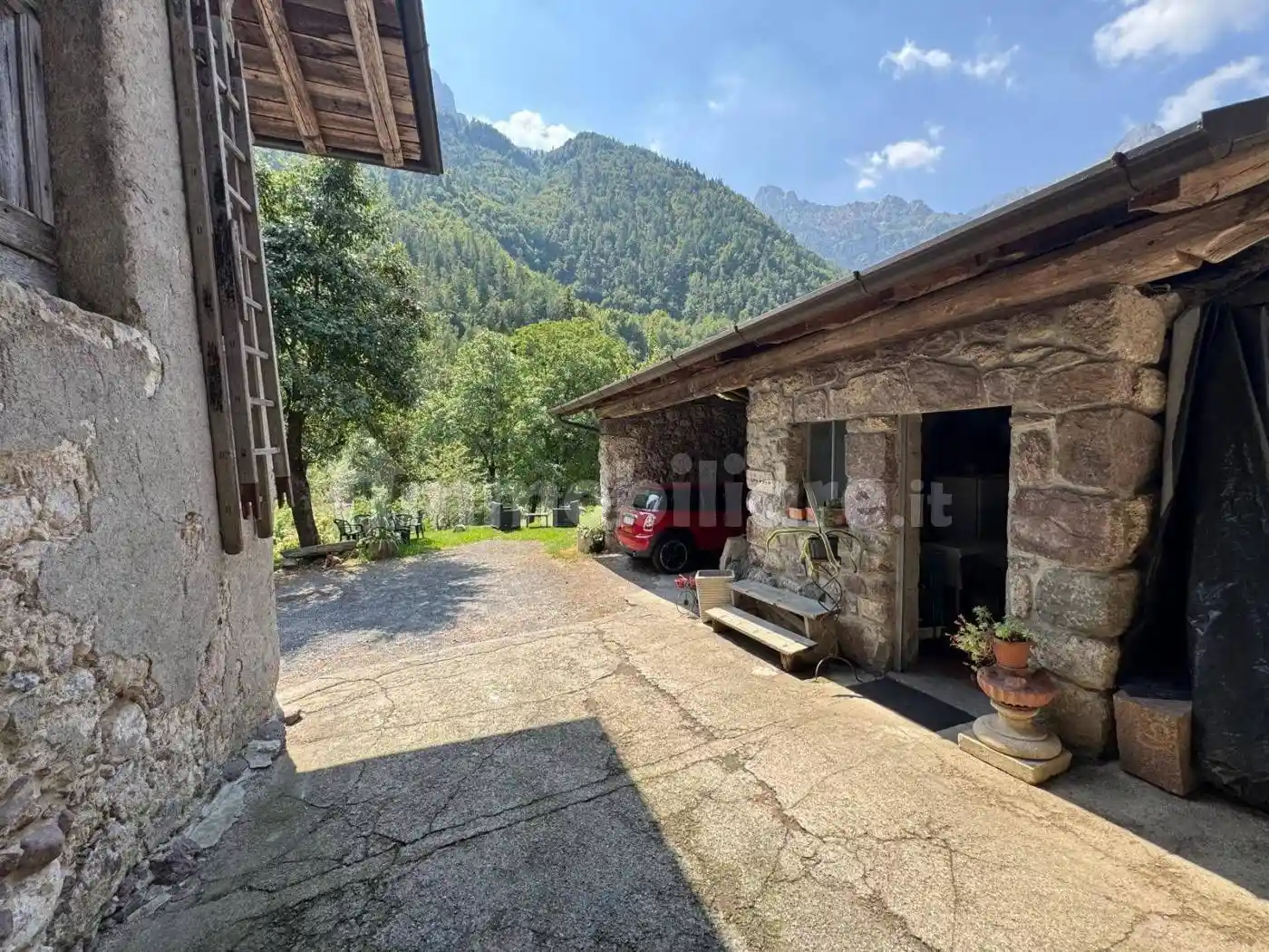 Casa indipendente in vendita a Ardesio