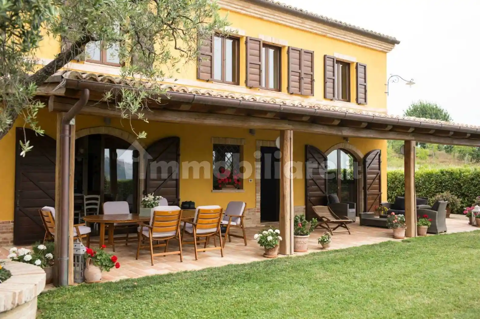 Rustico - Casale in vendita a Osimo