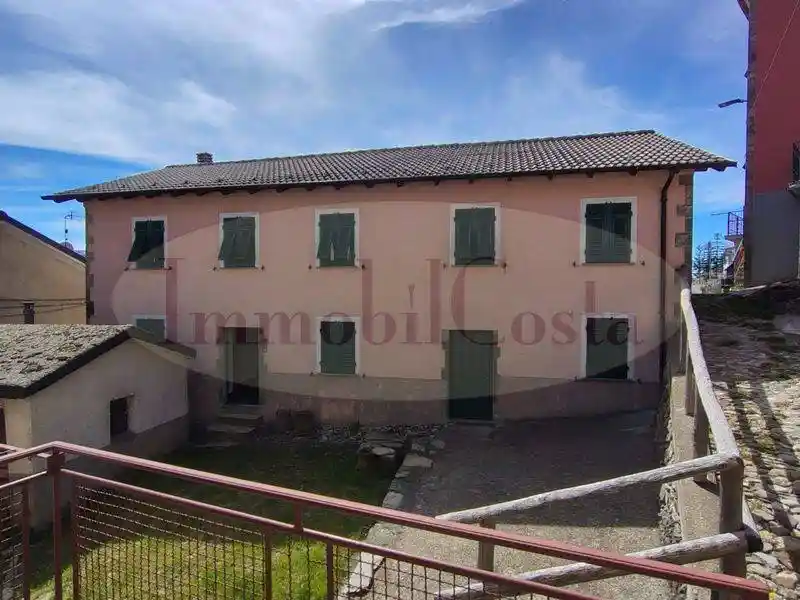 Villa in vendita a Santo Stefano d'Aveto
