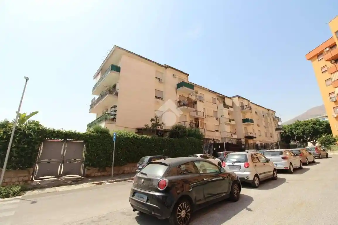 Appartamento in vendita a Palermo