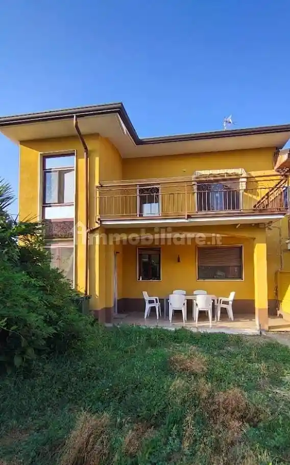 Villa in vendita a Santhià