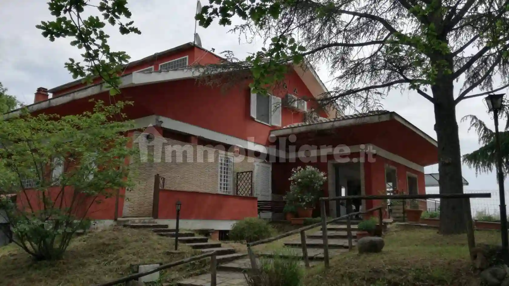 Villa - foto 2