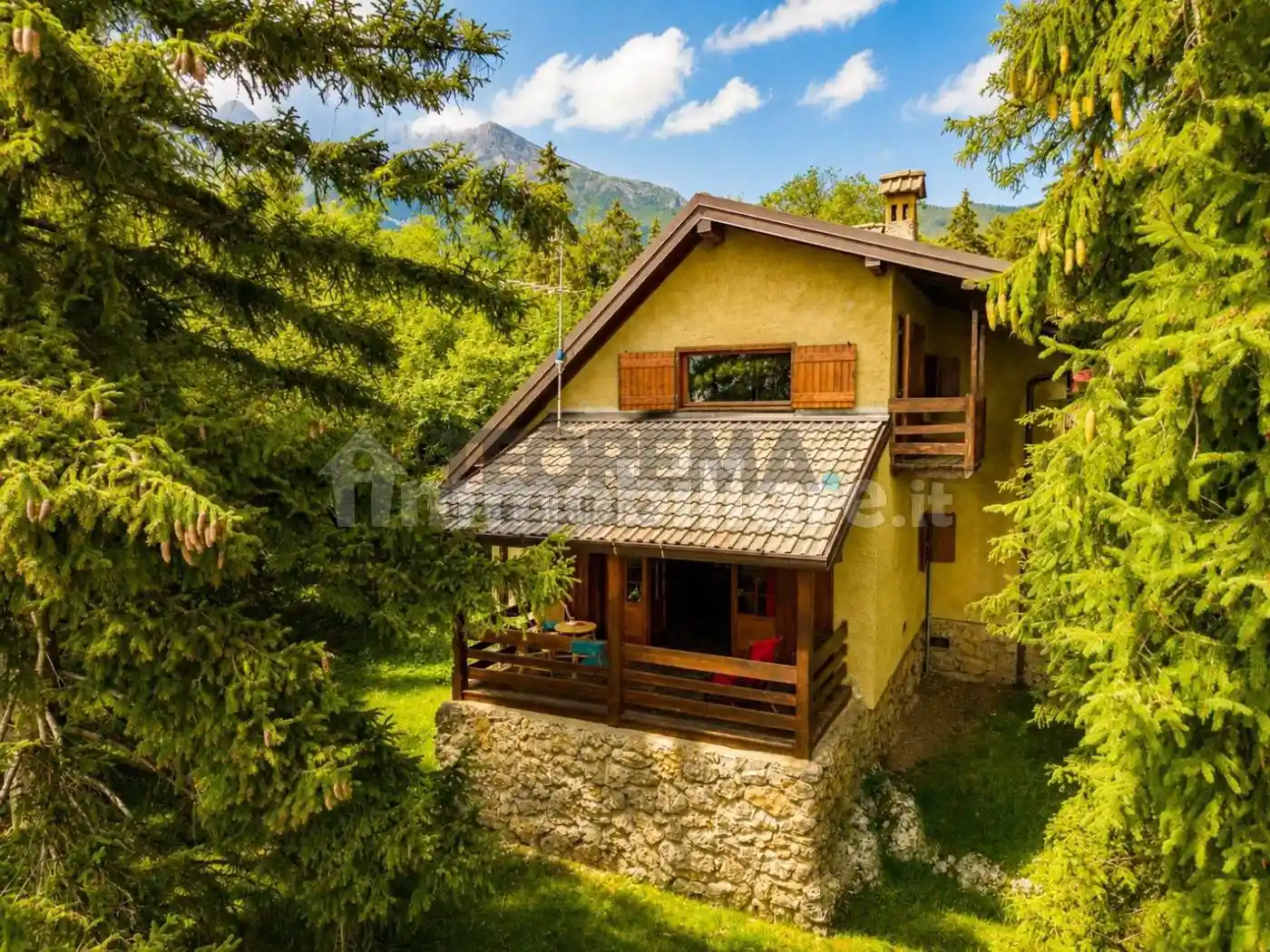 Villa in vendita a Castione della Presolana