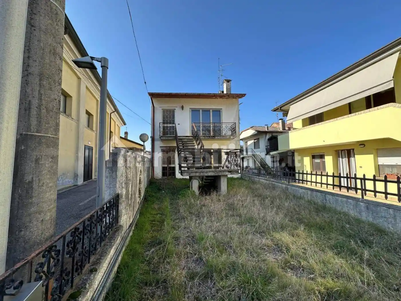 Villa in vendita a Carlino