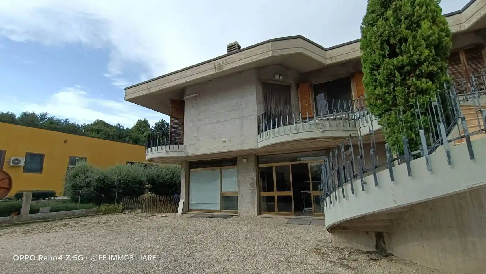 Villa in vendita a Macerata