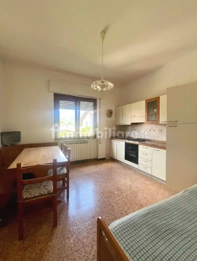 Appartamento in vendita a Massa