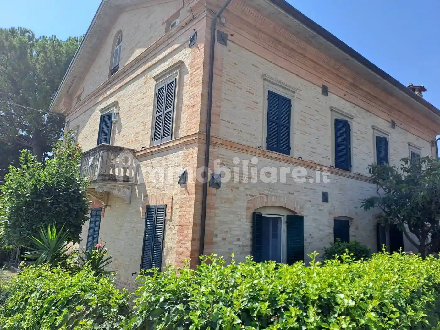 Rustico - Casale in vendita a Falerone