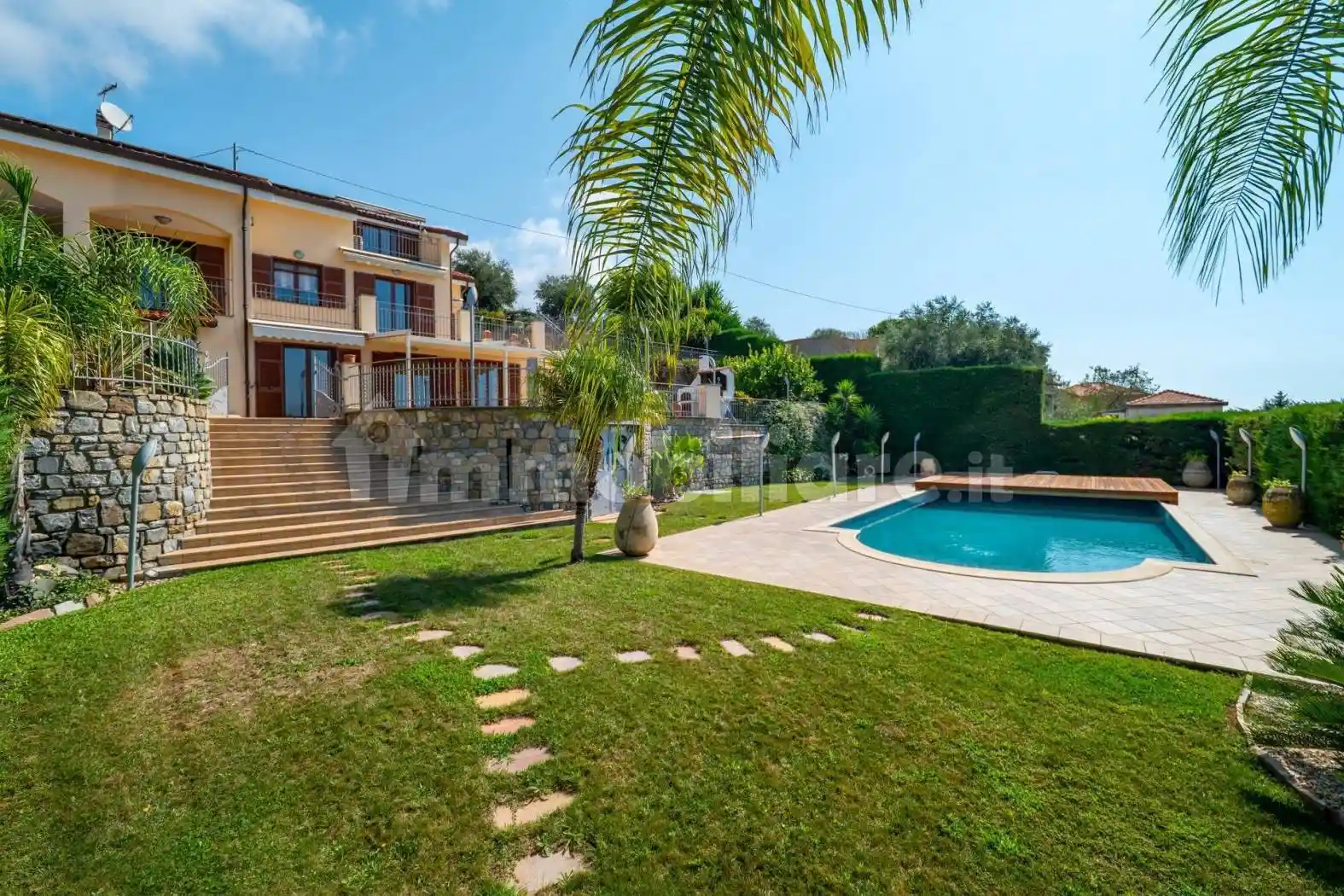 Villa in vendita a Sanremo