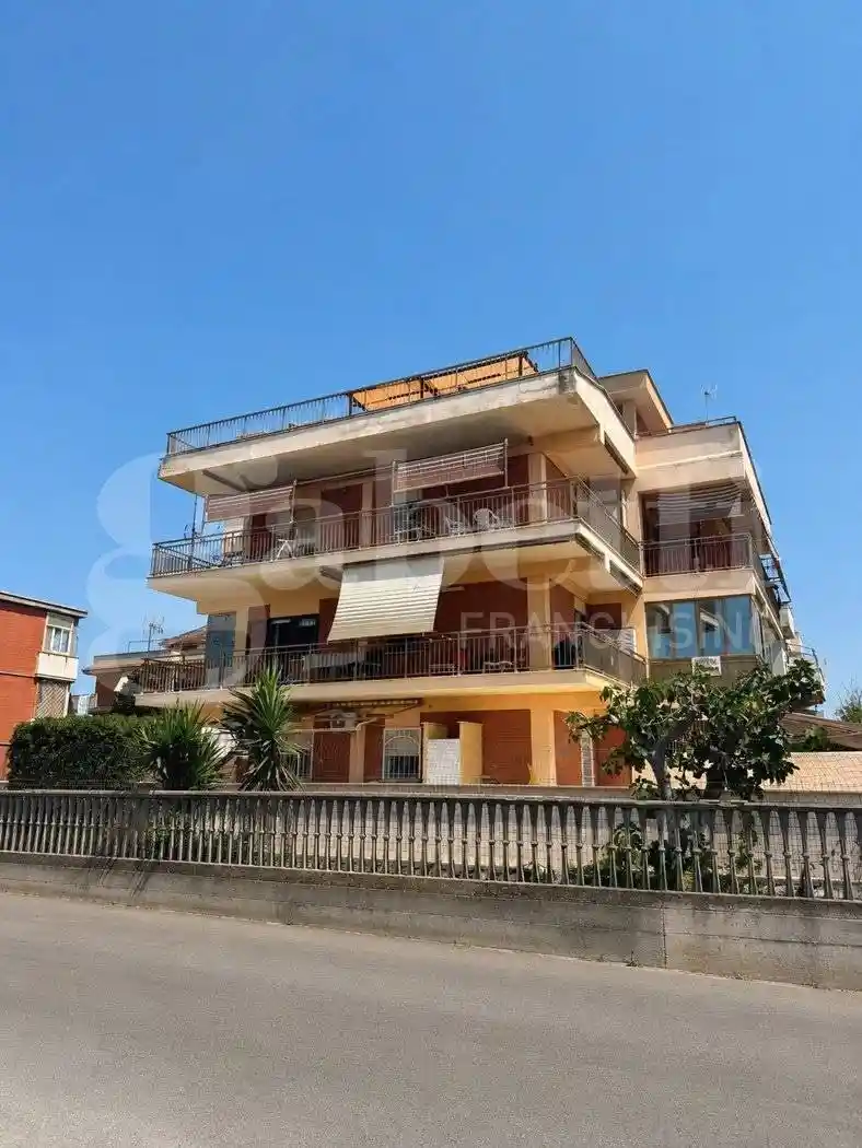 Appartamento in vendita a Ardea
