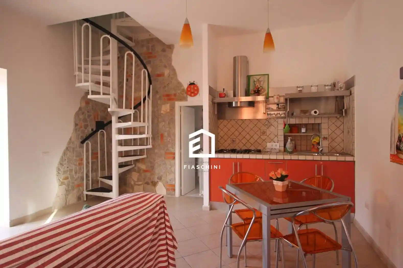 Casa indipendente in affitto a Guardea