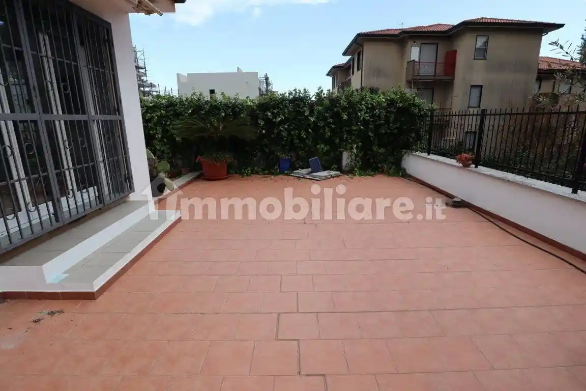 Appartamento in affitto a Andora
