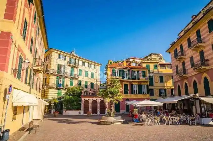 Appartamento in vendita a Celle Ligure