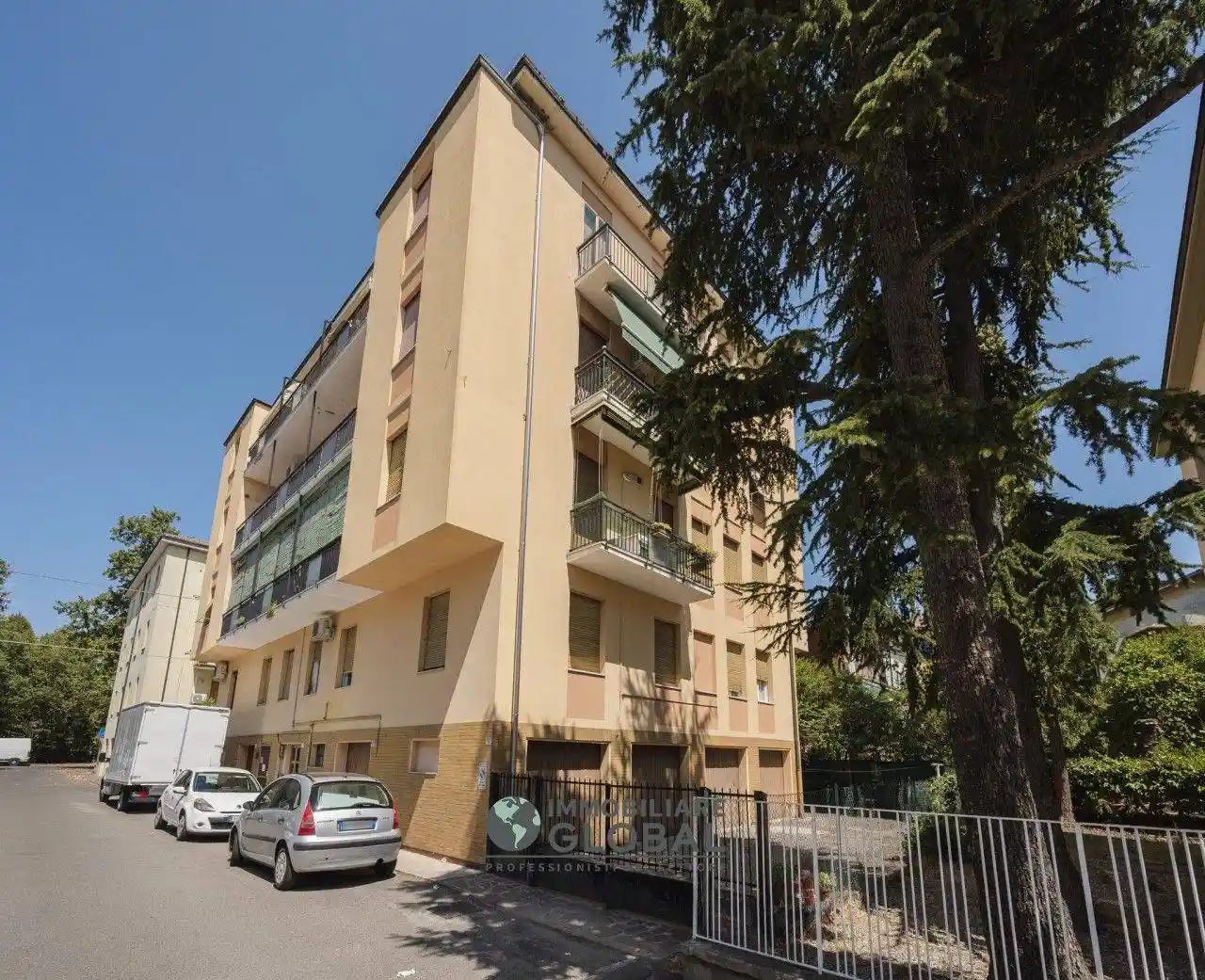Appartamento in vendita a Modena