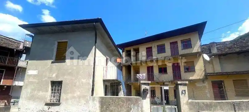 Casa indipendente in vendita a Beura-Cardezza