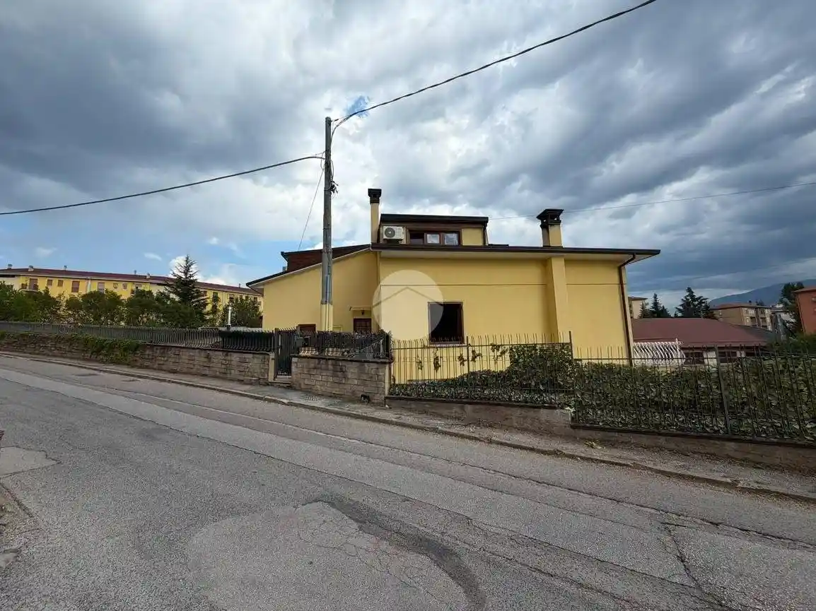 Appartamento in affitto a L'Aquila