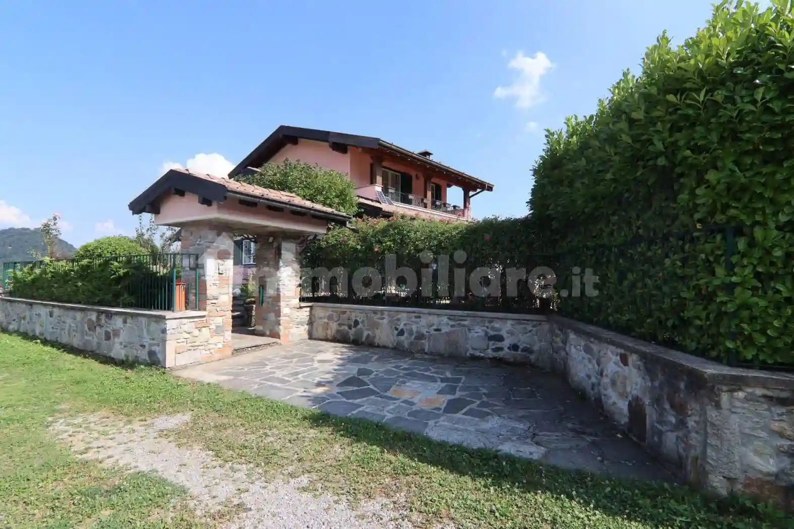 Villa - foto 2
