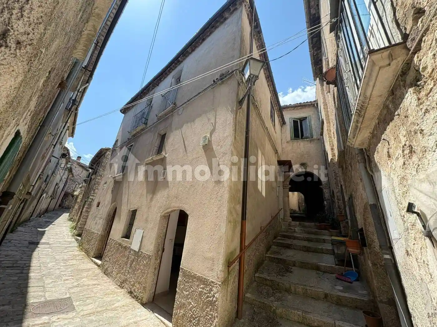 Rustico - Casale in vendita a Campochiaro