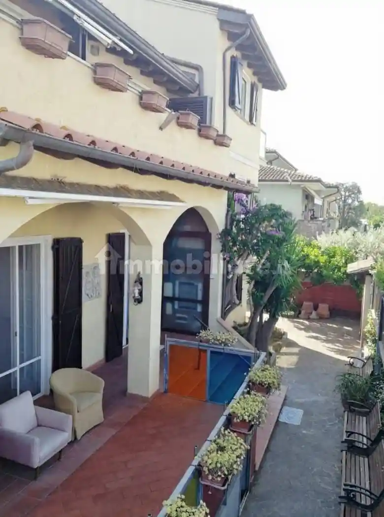 Villa in vendita a Viareggio