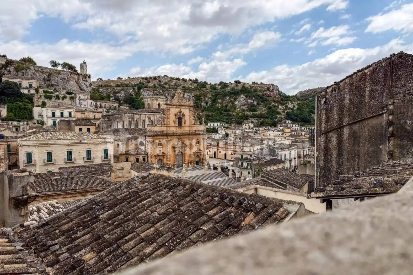 Casa indipendente in vendita a Modica