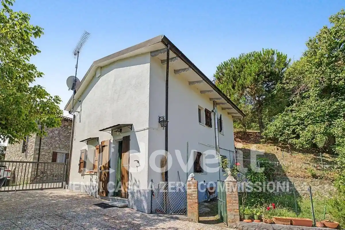 Casa indipendente in vendita a Monzuno