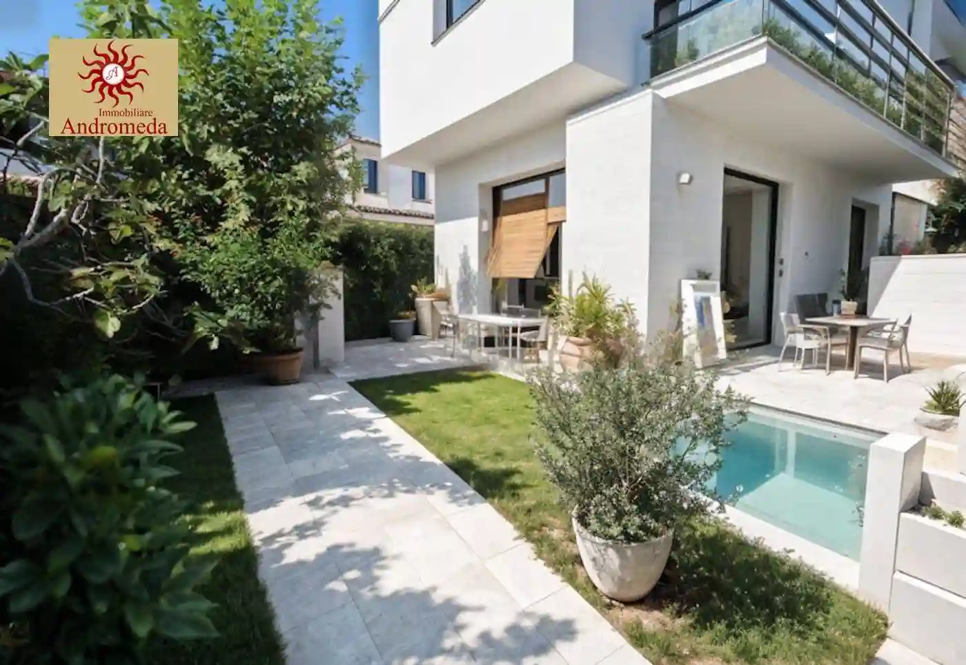 Villa - foto 2