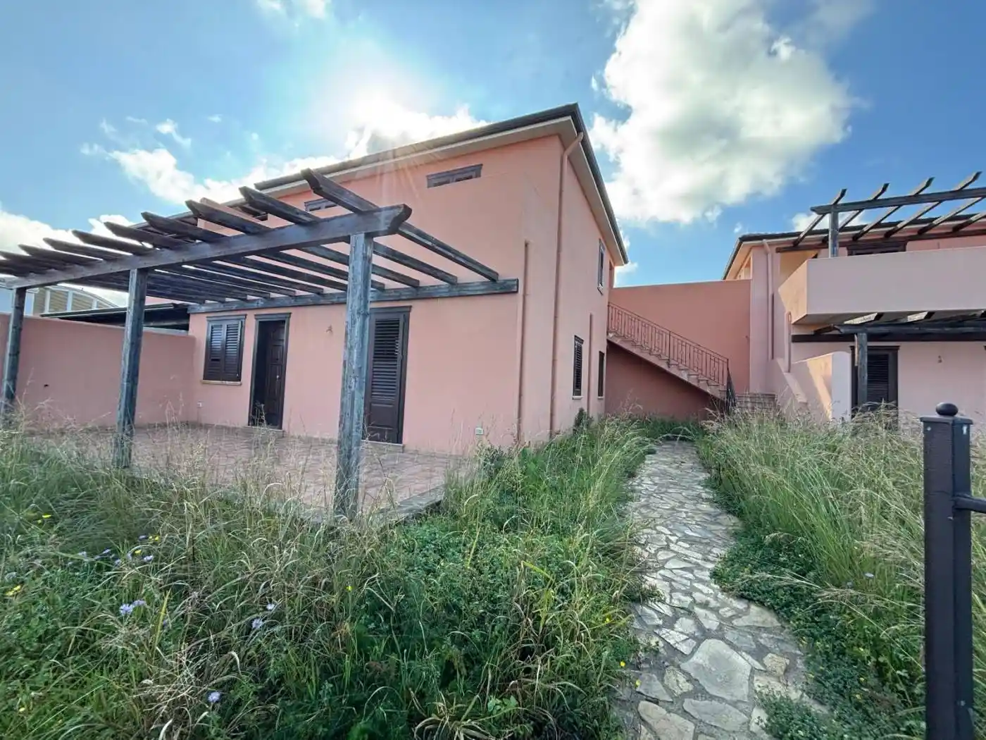 Villetta a schiera in vendita a Campofelice di Roccella